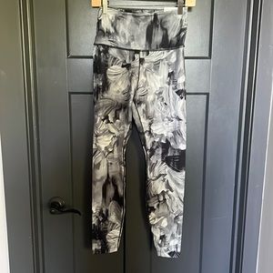 Printed Nike leggings